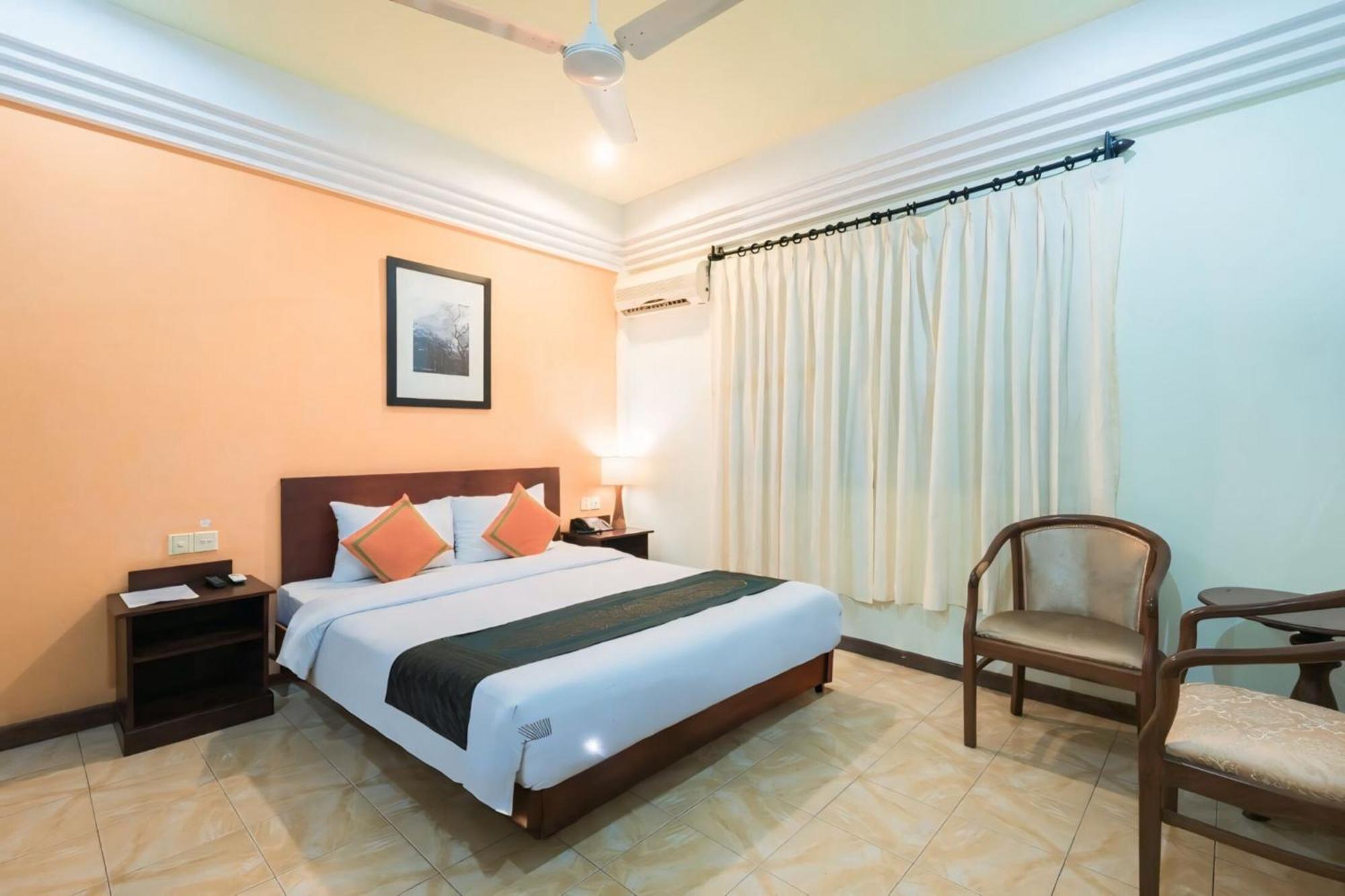 Vplus Hotel シェムリアップ エクステリア 写真