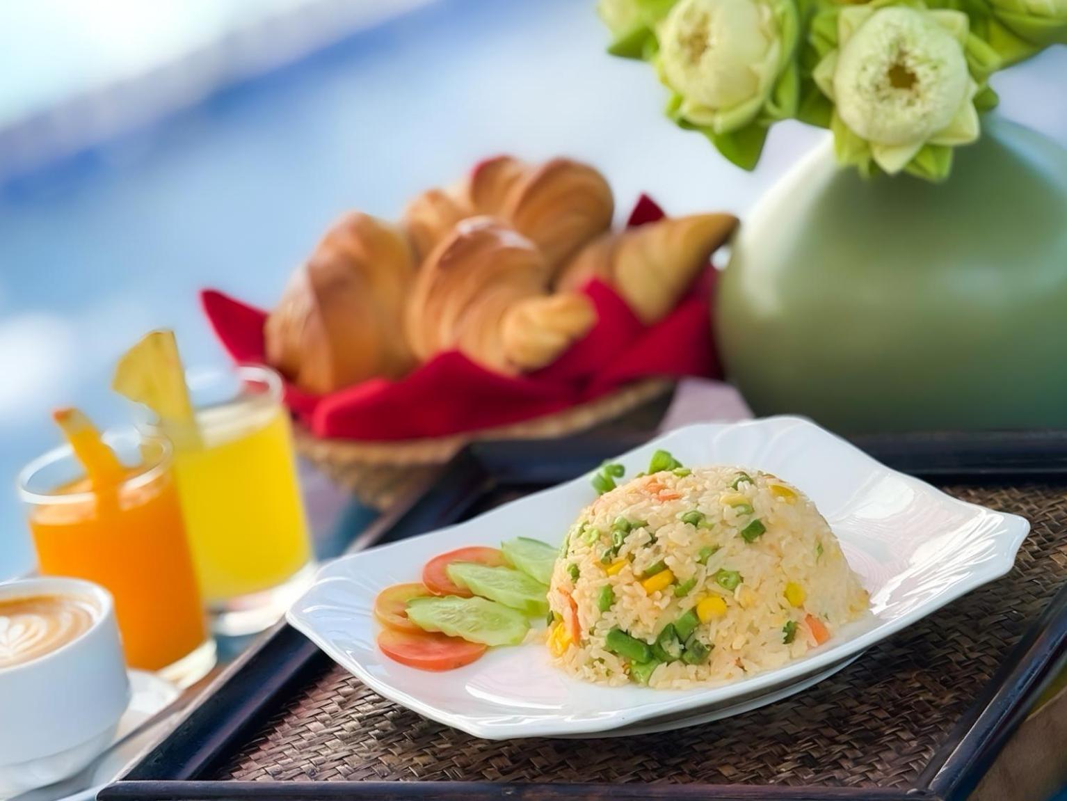 Vplus Hotel シェムリアップ エクステリア 写真