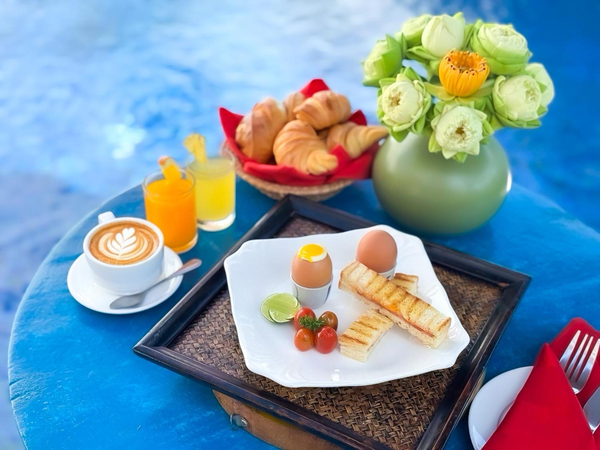 Vplus Hotel シェムリアップ エクステリア 写真